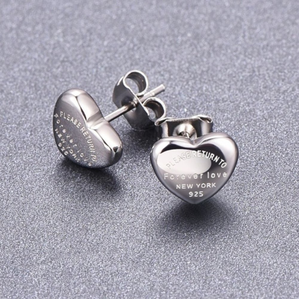 “Return to Sender”Tiffany Inspired Silver Earrings - Picture 1 of 1